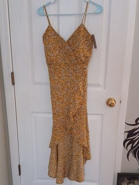 No Boundaries Yellow Floral High-Low Maxi Dress